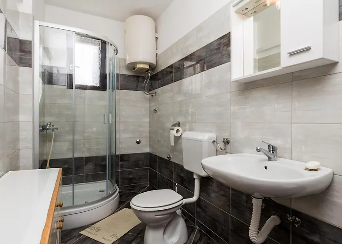 Apartament Amazing In Pag With Wifi