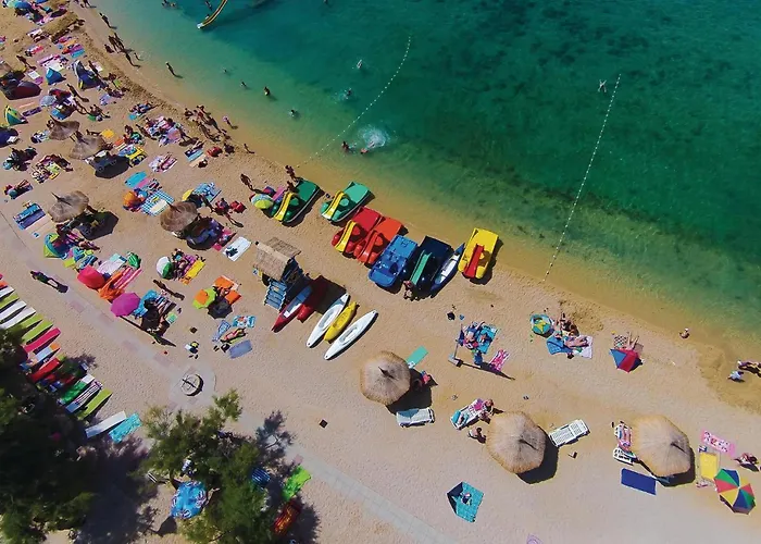 Amazing In Pag With Wifi Apartament *