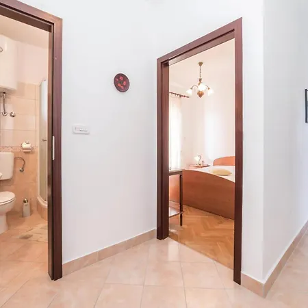 Apartment Gorgeous Apartment In Pag With Wifi *