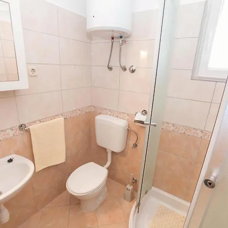 Gorgeous Apartment In Pag With Wifi Apartment *