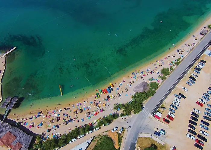 Amazing In Pag With Wifi Pag Town