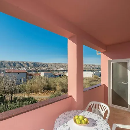 Gorgeous Apartment In Pag With Wifi Apartamento Pag Town